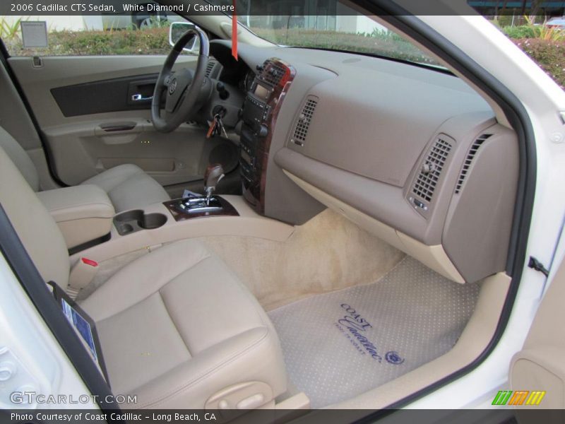 White Diamond / Cashmere 2006 Cadillac CTS Sedan