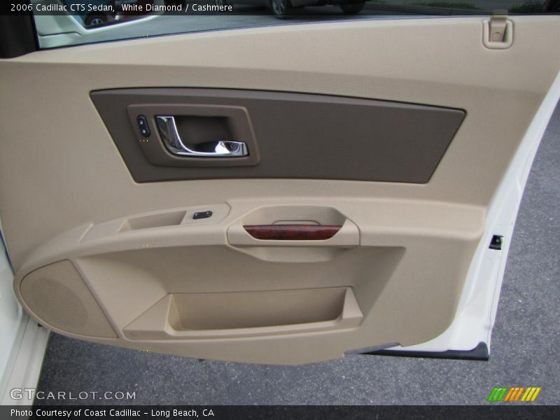 White Diamond / Cashmere 2006 Cadillac CTS Sedan