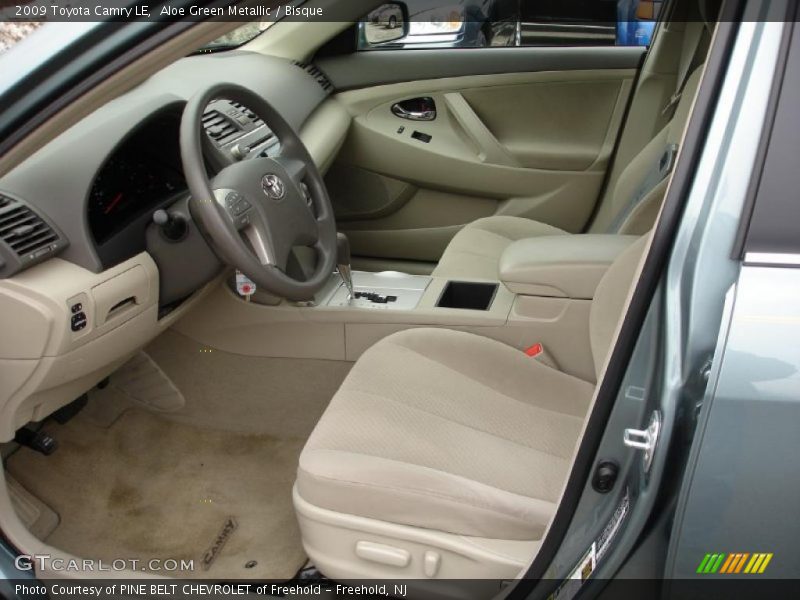 Aloe Green Metallic / Bisque 2009 Toyota Camry LE