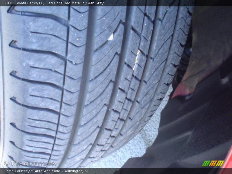 Barcelona Red Metallic / Ash Gray 2010 Toyota Camry LE