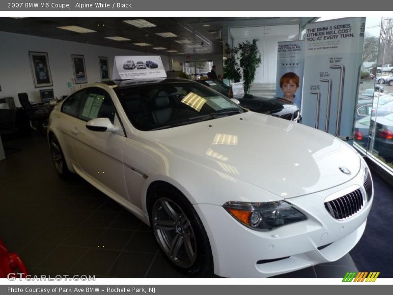 Alpine White / Black 2007 BMW M6 Coupe