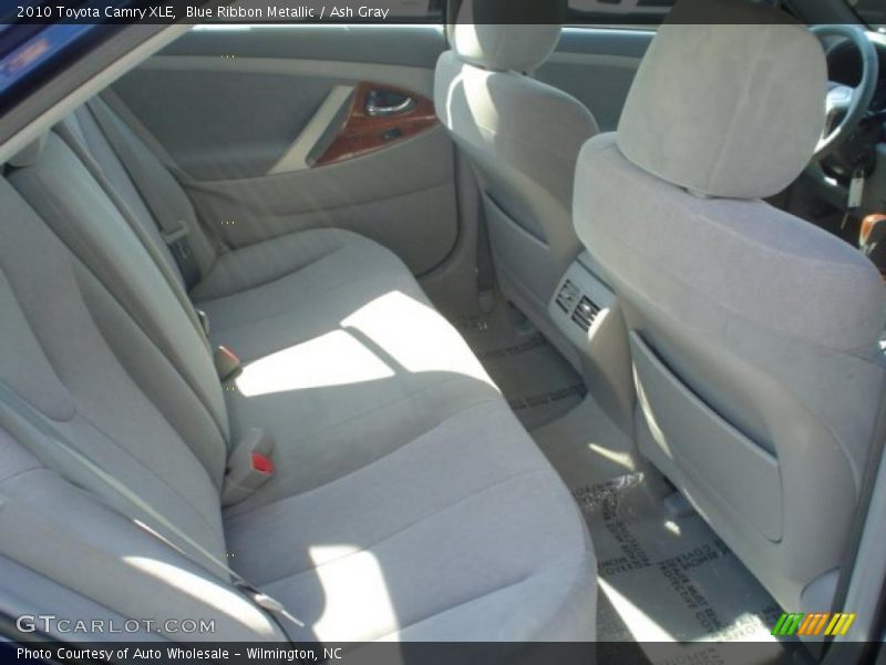 Blue Ribbon Metallic / Ash Gray 2010 Toyota Camry XLE