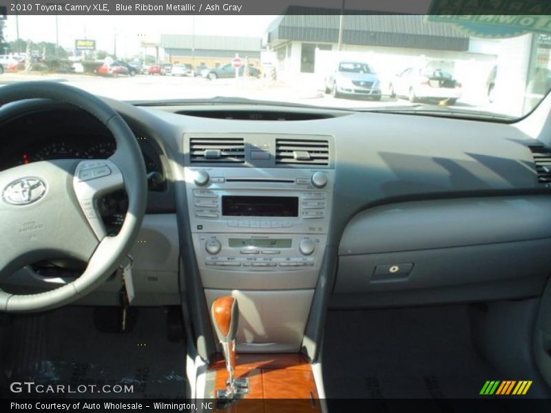 Blue Ribbon Metallic / Ash Gray 2010 Toyota Camry XLE