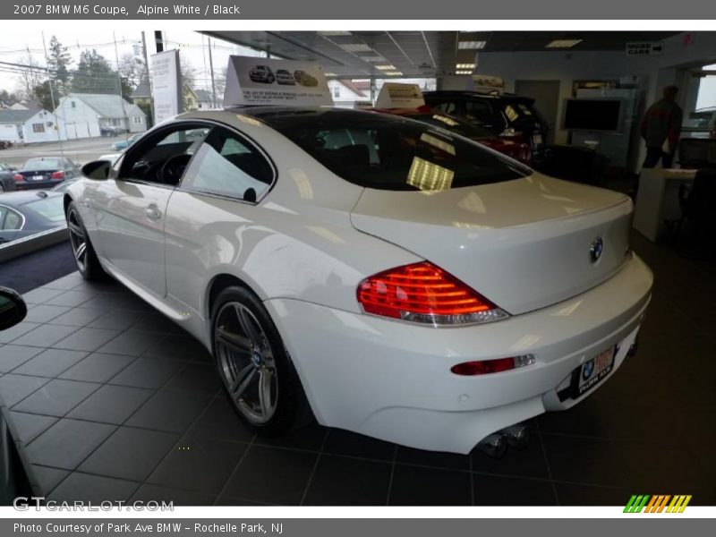 Alpine White / Black 2007 BMW M6 Coupe