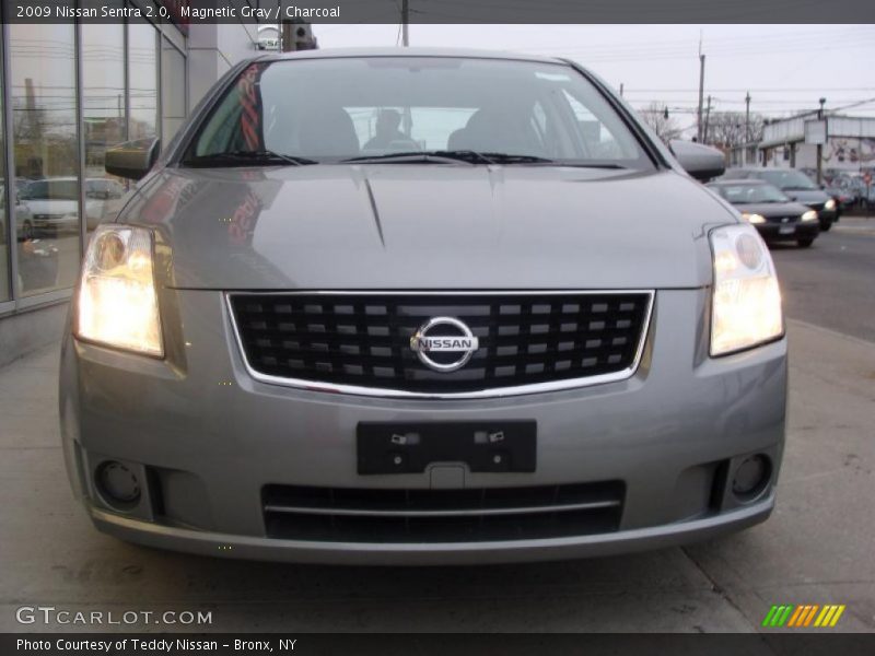 Magnetic Gray / Charcoal 2009 Nissan Sentra 2.0