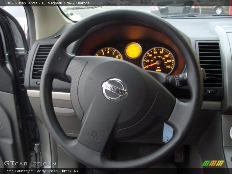 Magnetic Gray / Charcoal 2009 Nissan Sentra 2.0