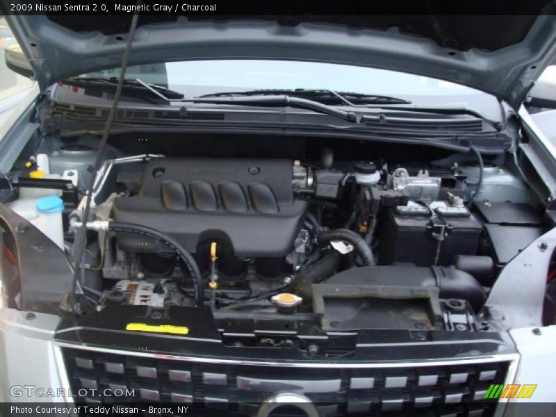 Magnetic Gray / Charcoal 2009 Nissan Sentra 2.0