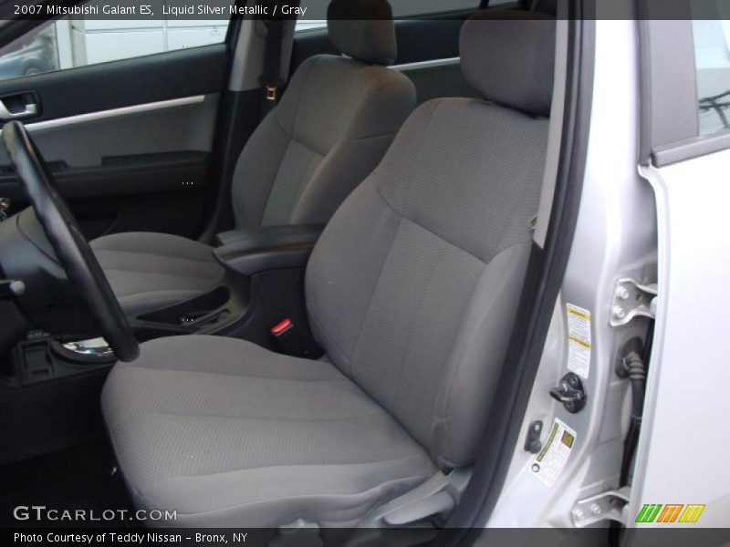 Liquid Silver Metallic / Gray 2007 Mitsubishi Galant ES