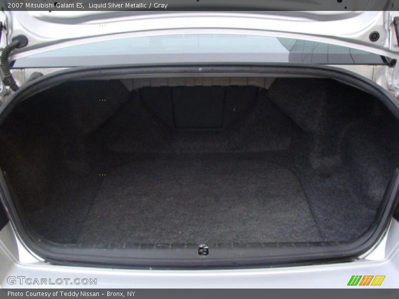 Liquid Silver Metallic / Gray 2007 Mitsubishi Galant ES