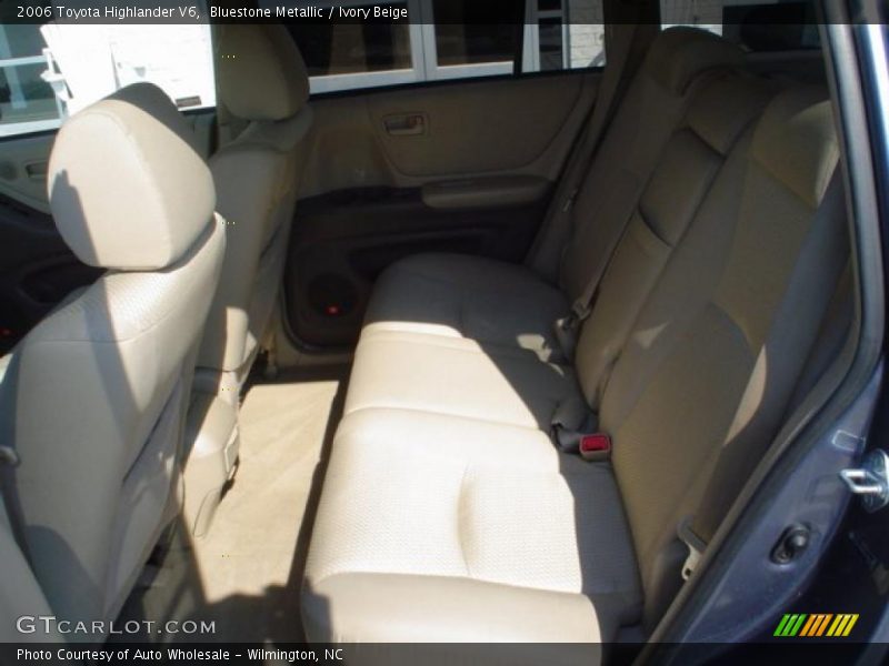Bluestone Metallic / Ivory Beige 2006 Toyota Highlander V6