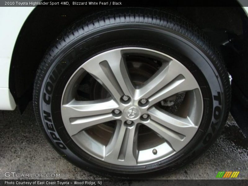 Blizzard White Pearl / Black 2010 Toyota Highlander Sport 4WD