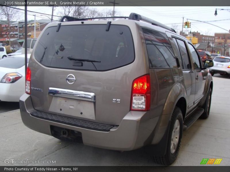 Granite Metallic / Graphite 2006 Nissan Pathfinder SE 4x4