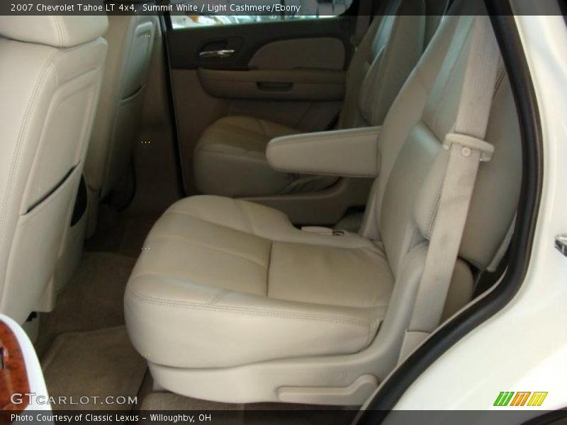 Summit White / Light Cashmere/Ebony 2007 Chevrolet Tahoe LT 4x4