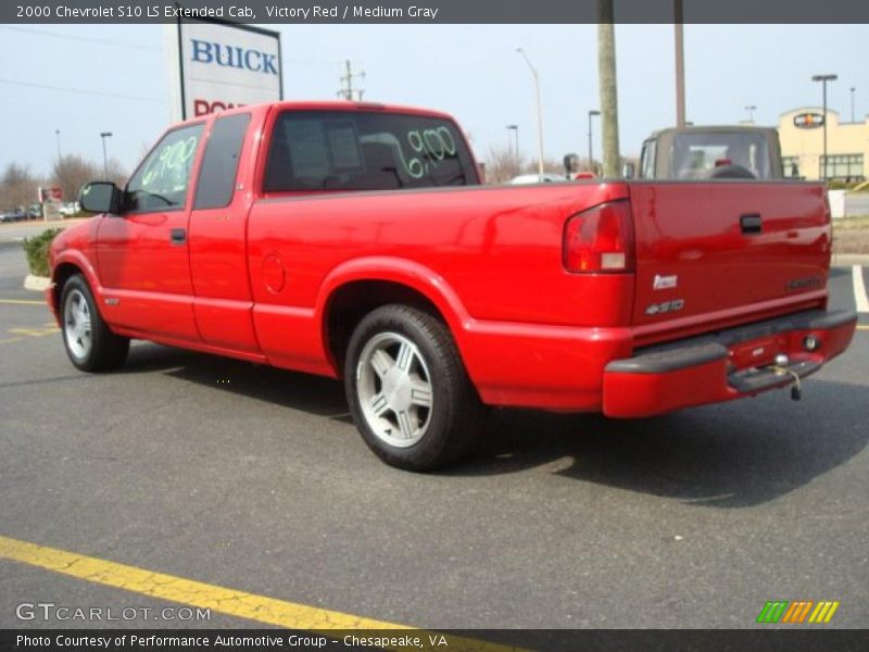 Victory Red / Medium Gray 2000 Chevrolet S10 LS Extended Cab