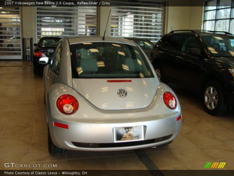 Reflex Silver / Grey 2007 Volkswagen New Beetle 2.5 Coupe