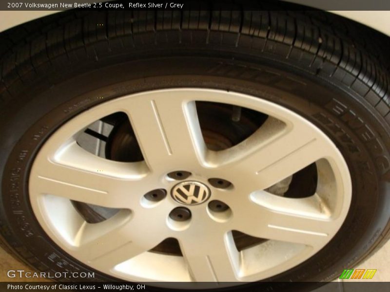 Reflex Silver / Grey 2007 Volkswagen New Beetle 2.5 Coupe