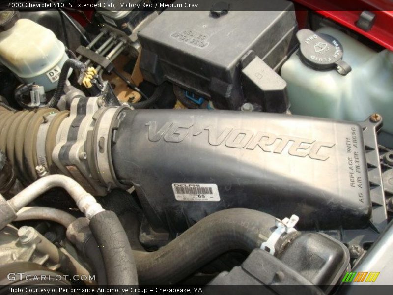 Victory Red / Medium Gray 2000 Chevrolet S10 LS Extended Cab