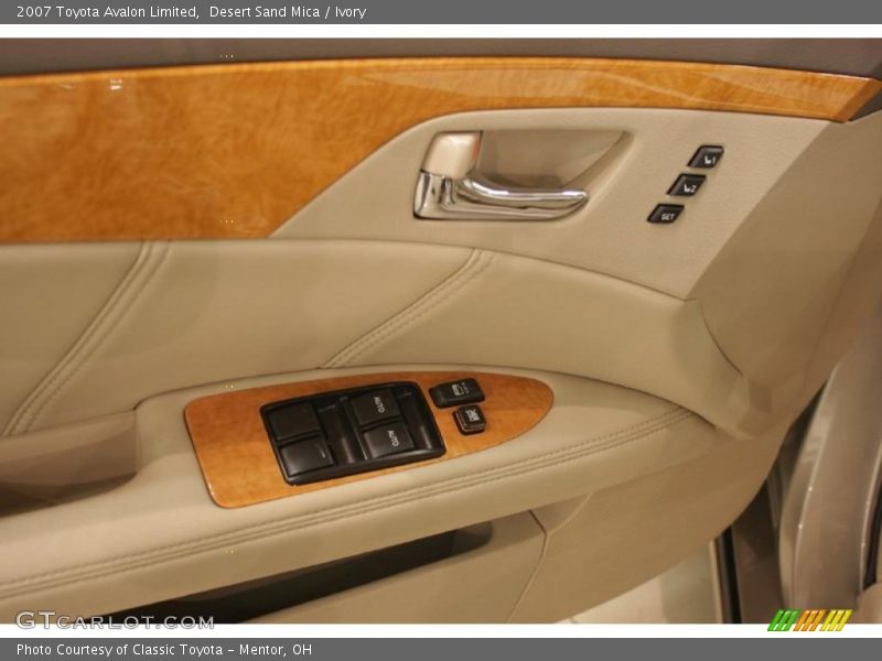 Desert Sand Mica / Ivory 2007 Toyota Avalon Limited