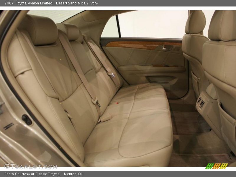 Desert Sand Mica / Ivory 2007 Toyota Avalon Limited