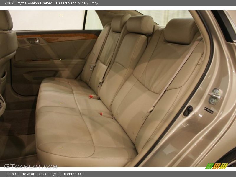Desert Sand Mica / Ivory 2007 Toyota Avalon Limited
