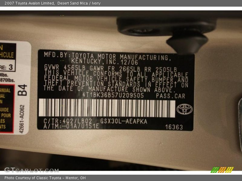 Desert Sand Mica / Ivory 2007 Toyota Avalon Limited