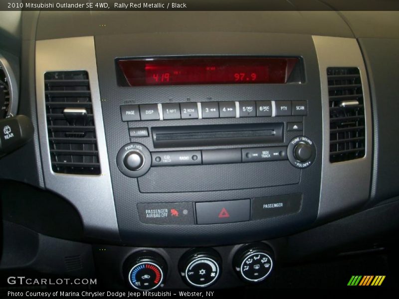 Rally Red Metallic / Black 2010 Mitsubishi Outlander SE 4WD