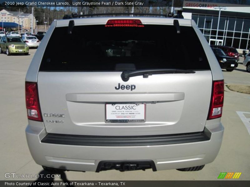 Light Graystone Pearl / Dark Slate Gray 2010 Jeep Grand Cherokee Laredo