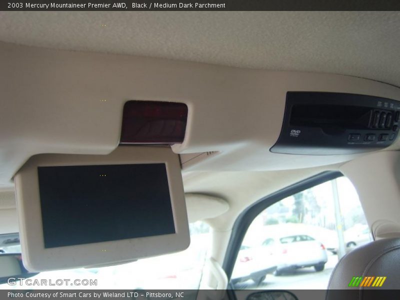 Black / Medium Dark Parchment 2003 Mercury Mountaineer Premier AWD