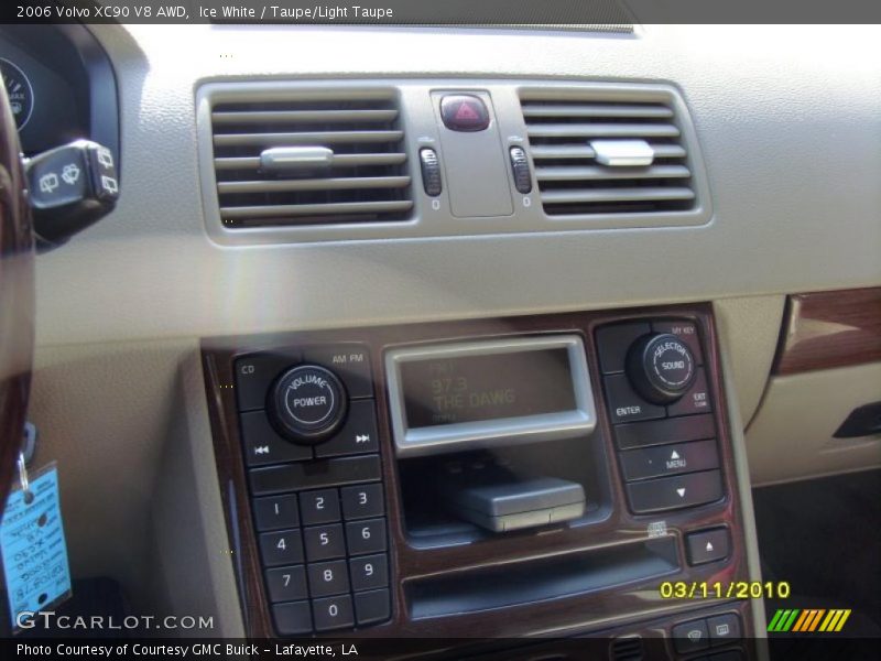 Ice White / Taupe/Light Taupe 2006 Volvo XC90 V8 AWD
