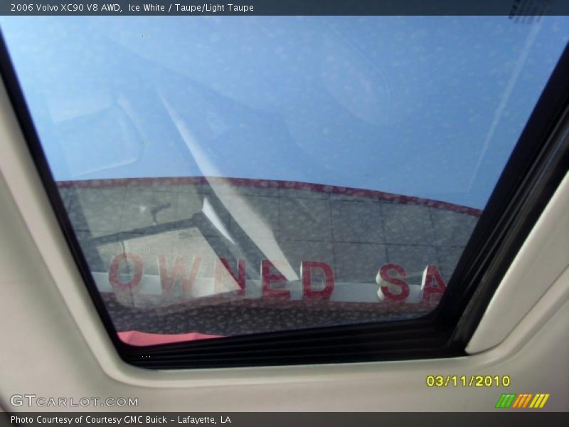 Ice White / Taupe/Light Taupe 2006 Volvo XC90 V8 AWD