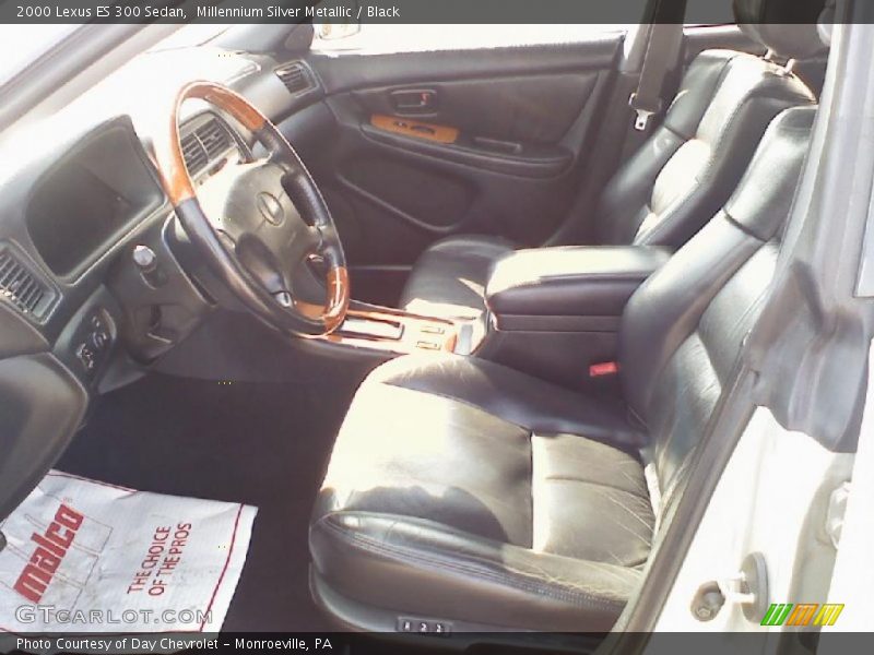 Millennium Silver Metallic / Black 2000 Lexus ES 300 Sedan
