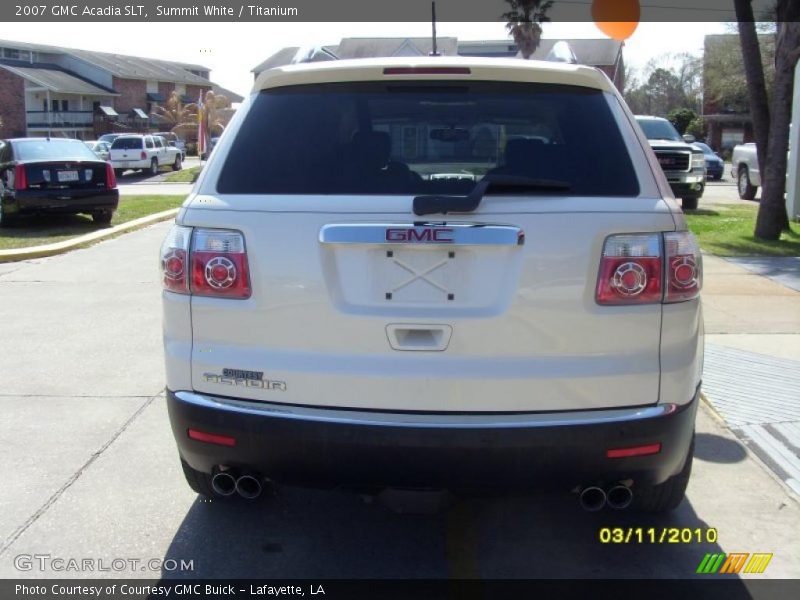 Summit White / Titanium 2007 GMC Acadia SLT