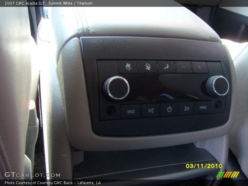 Summit White / Titanium 2007 GMC Acadia SLT