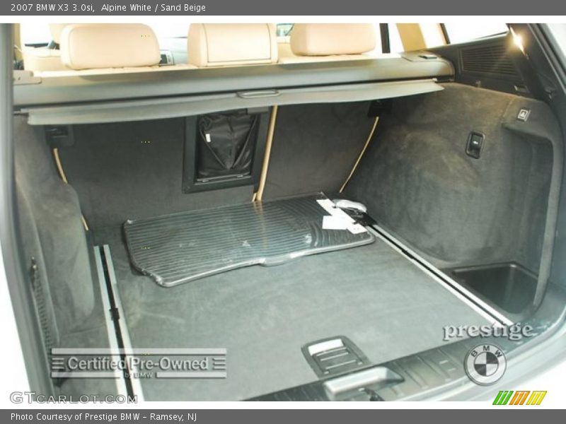 Alpine White / Sand Beige 2007 BMW X3 3.0si