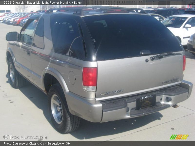 Light Pewter Metallic / Beige 2002 Chevrolet Blazer LS