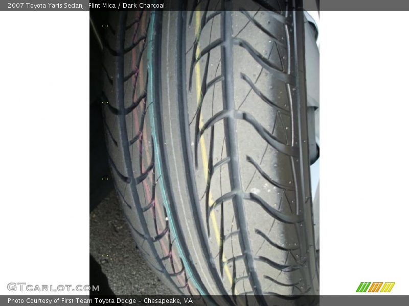 Flint Mica / Dark Charcoal 2007 Toyota Yaris Sedan