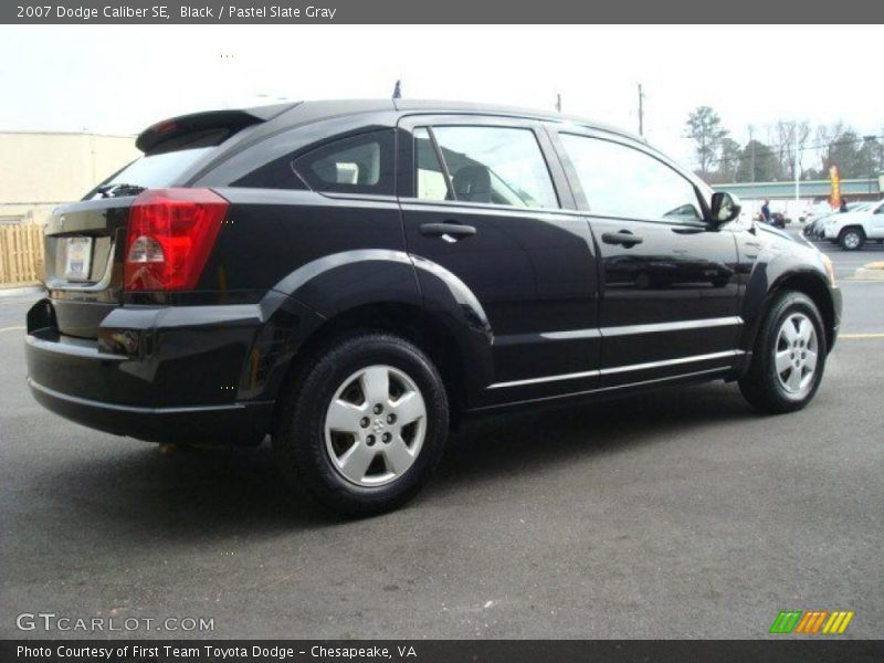 Black / Pastel Slate Gray 2007 Dodge Caliber SE