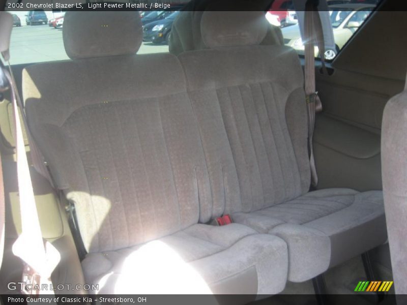 Light Pewter Metallic / Beige 2002 Chevrolet Blazer LS