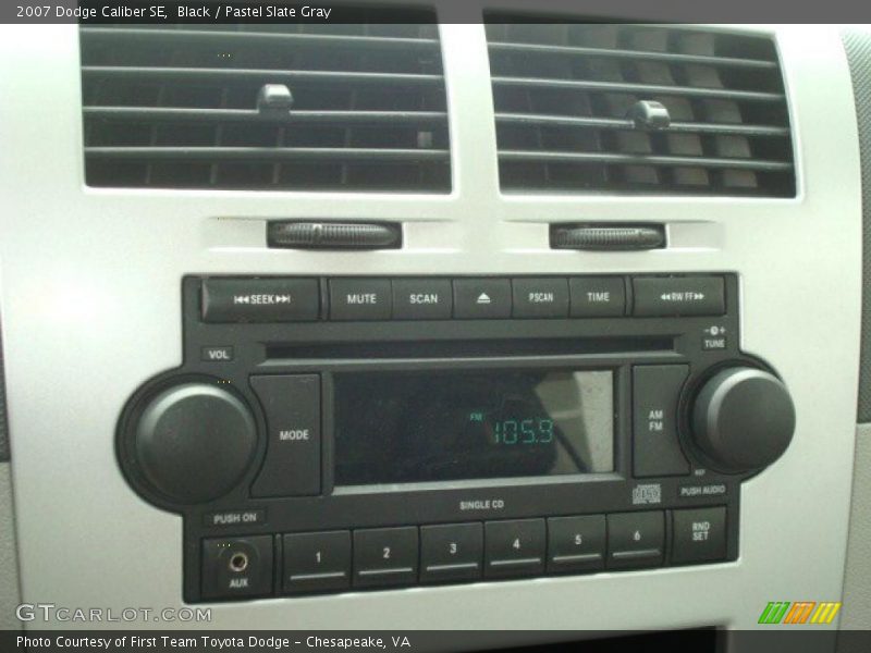 Black / Pastel Slate Gray 2007 Dodge Caliber SE