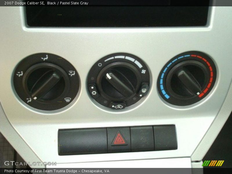 Black / Pastel Slate Gray 2007 Dodge Caliber SE