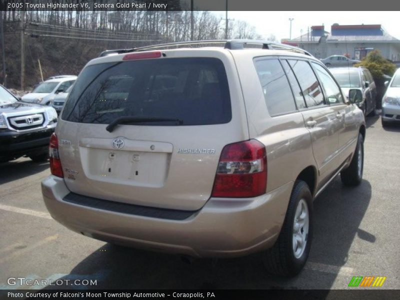 Sonora Gold Pearl / Ivory 2005 Toyota Highlander V6