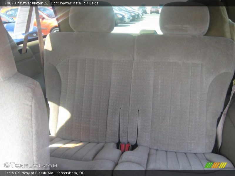 Light Pewter Metallic / Beige 2002 Chevrolet Blazer LS