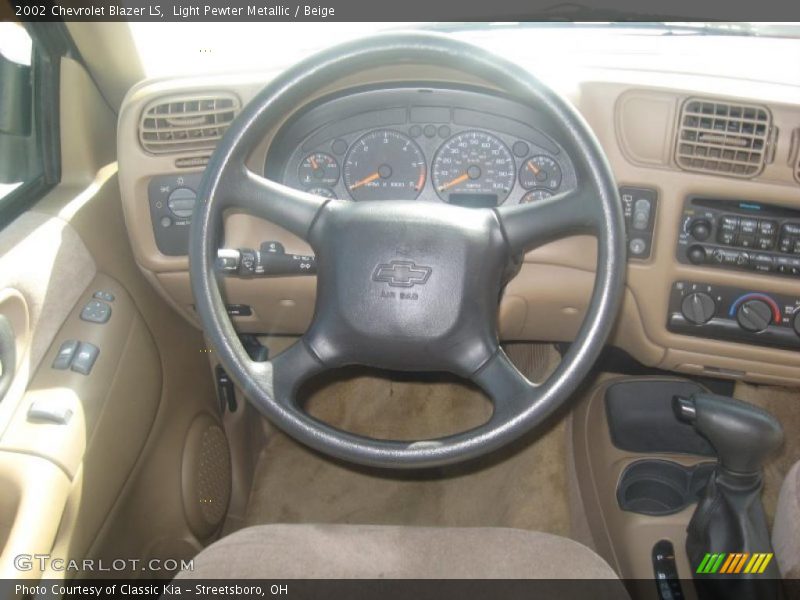 Light Pewter Metallic / Beige 2002 Chevrolet Blazer LS