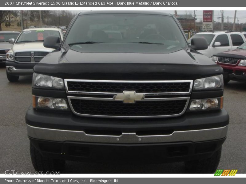 Dark Blue Metallic / Dark Charcoal 2007 Chevrolet Silverado 1500 Classic LS Extended Cab 4x4