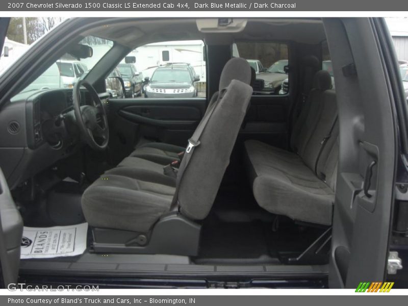 Dark Blue Metallic / Dark Charcoal 2007 Chevrolet Silverado 1500 Classic LS Extended Cab 4x4