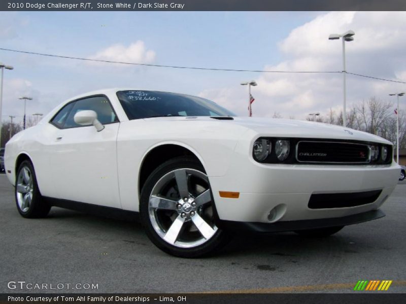 Stone White / Dark Slate Gray 2010 Dodge Challenger R/T