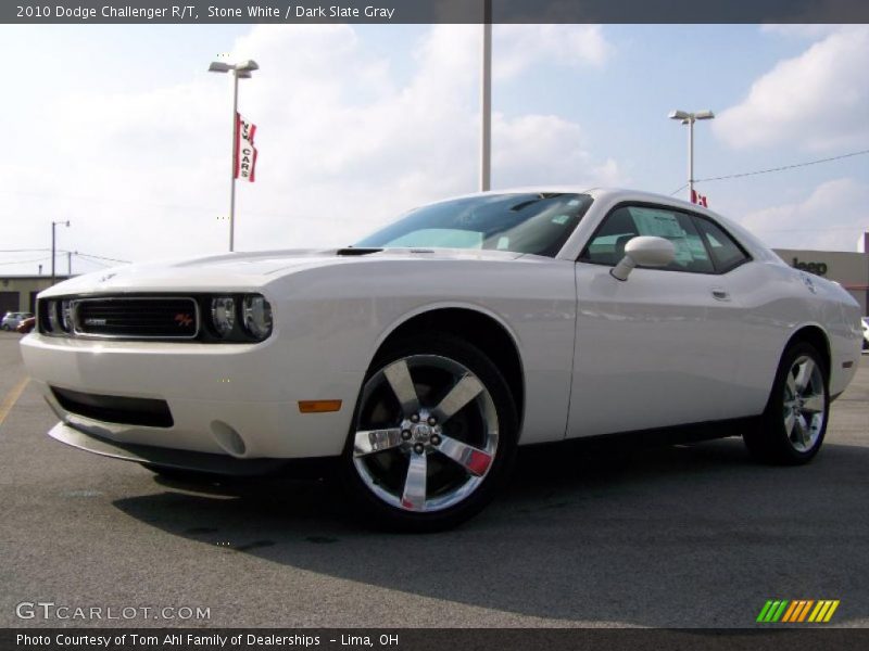 Stone White / Dark Slate Gray 2010 Dodge Challenger R/T