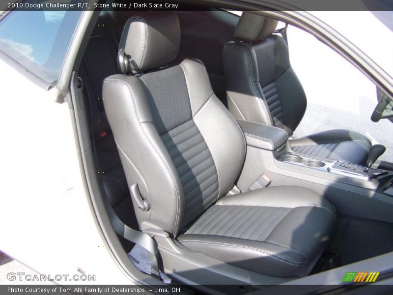Stone White / Dark Slate Gray 2010 Dodge Challenger R/T
