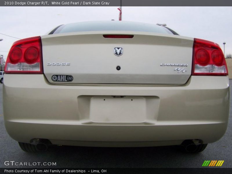 White Gold Pearl / Dark Slate Gray 2010 Dodge Charger R/T
