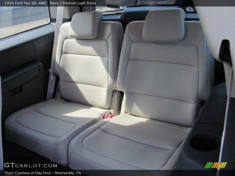 Black / Medium Light Stone 2009 Ford Flex SEL AWD